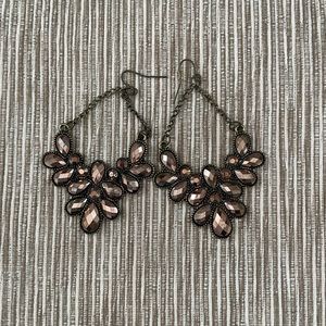Chandelier earrings